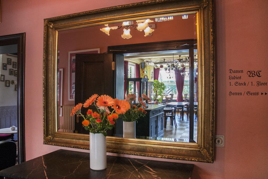 Hajo'S Germania Lodge & Irish Pub Rüdesheim am Rhein Exteriér fotografie